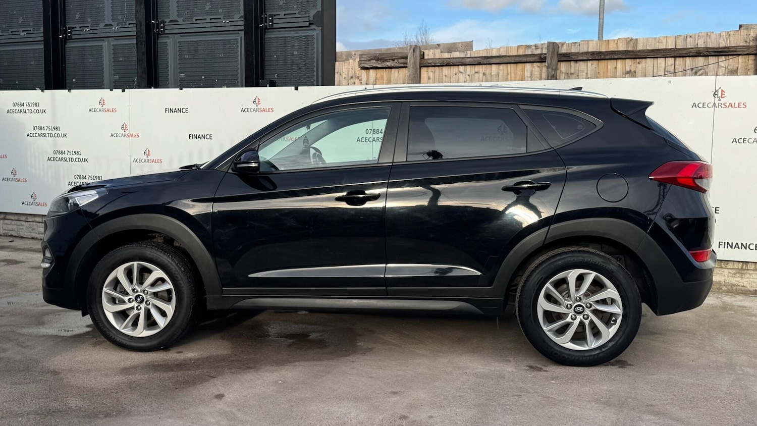 Used Hyundai TUCSON 2017 for sale - 77696465: Photo 5