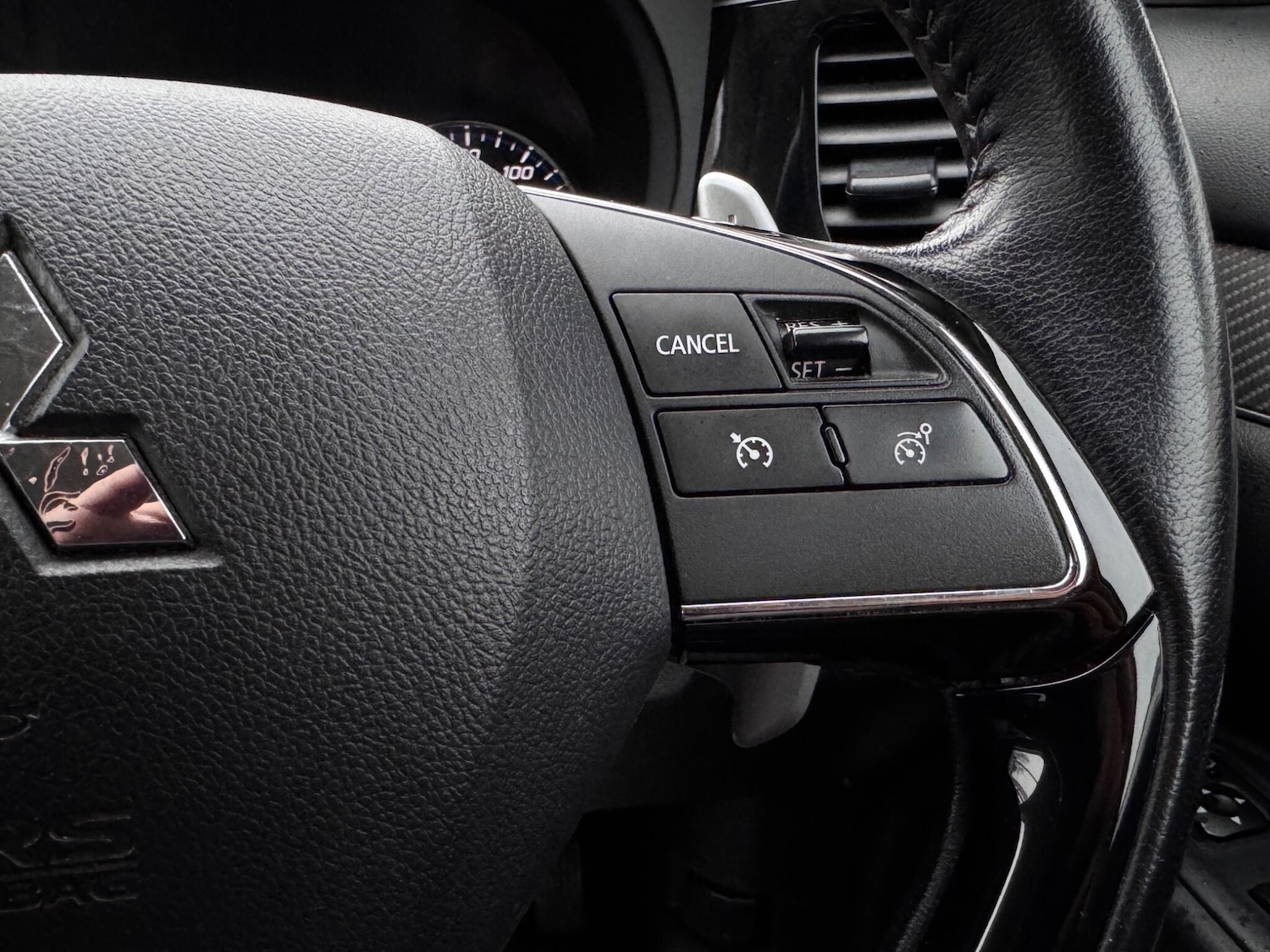 Used Mitsubishi Outlander 2020 for sale - 77737483: Photo 34