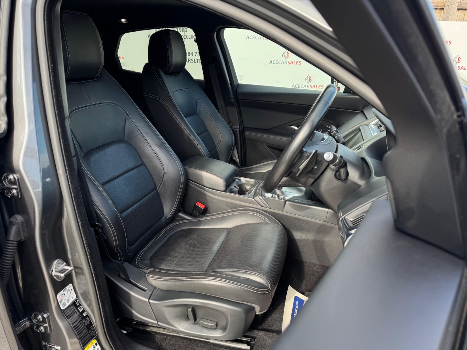 Used Jaguar E-Pace 2018 for sale - 78100974: Photo 12