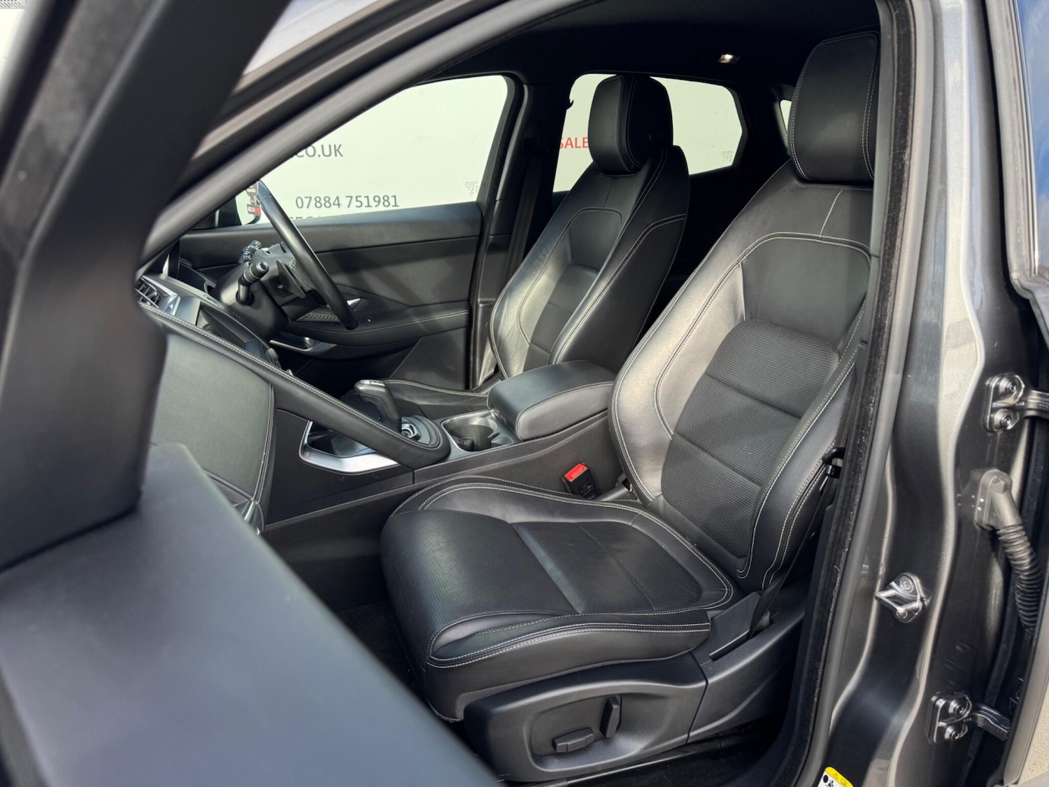 Used Jaguar E-Pace 2018 for sale - 78100974: Photo 19