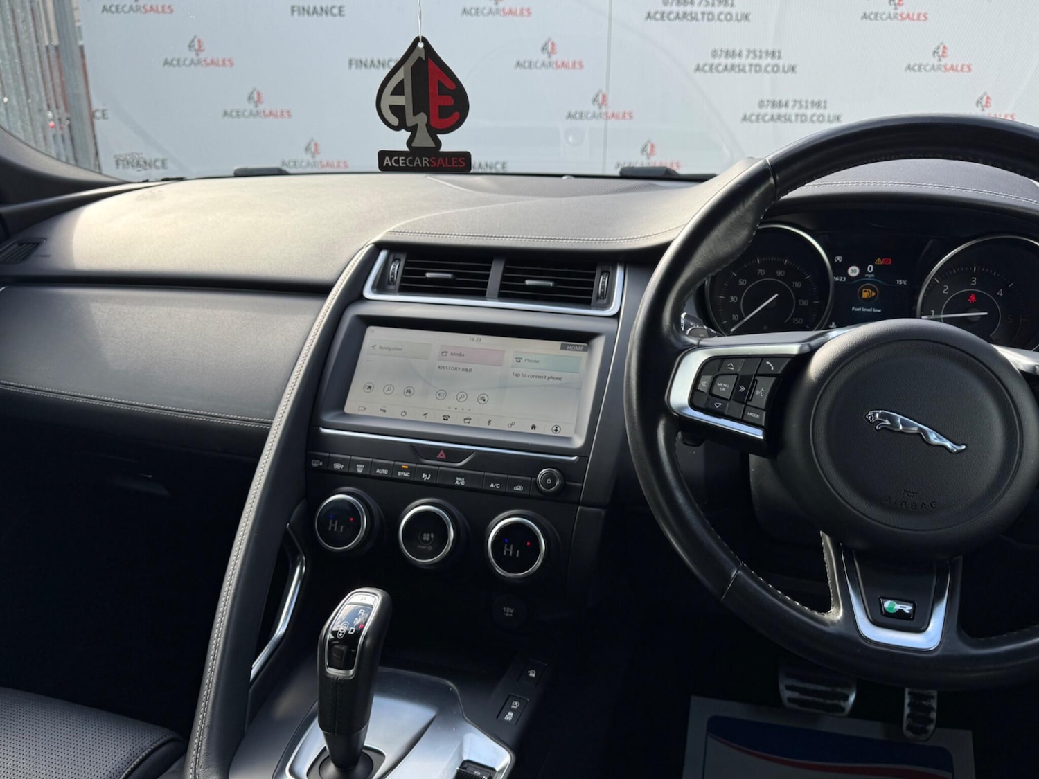 Used Jaguar E-Pace 2018 for sale - 78100974: Photo 22