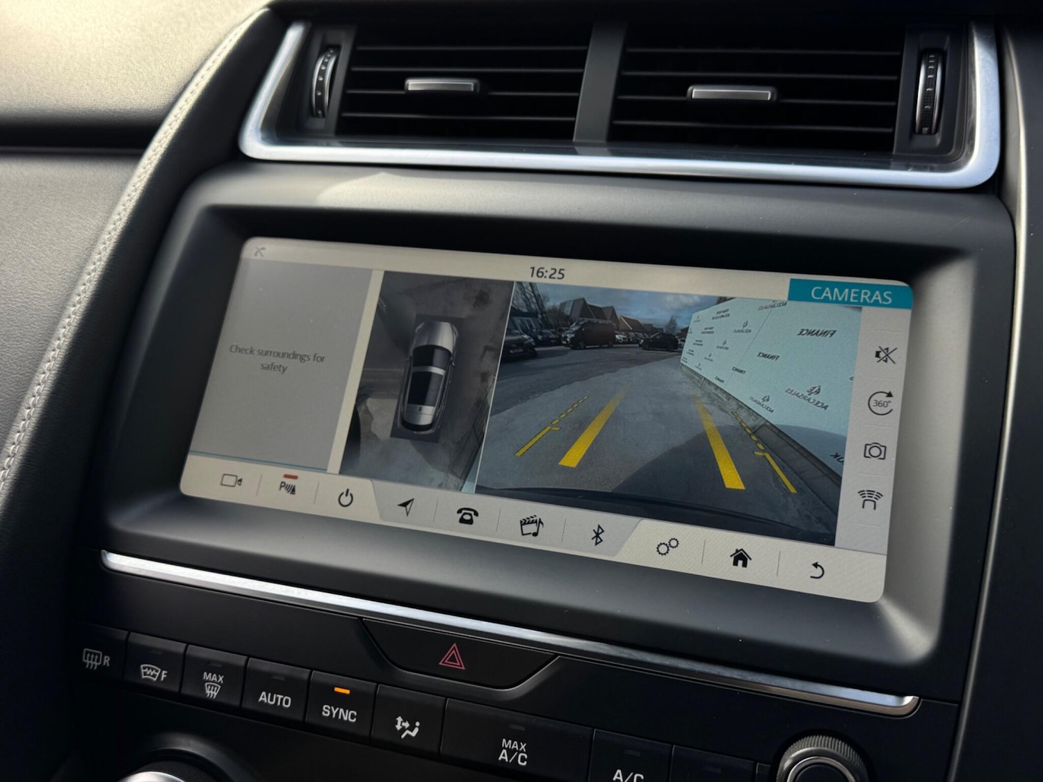 Used Jaguar E-Pace 2018 for sale - 78100974: Photo 39