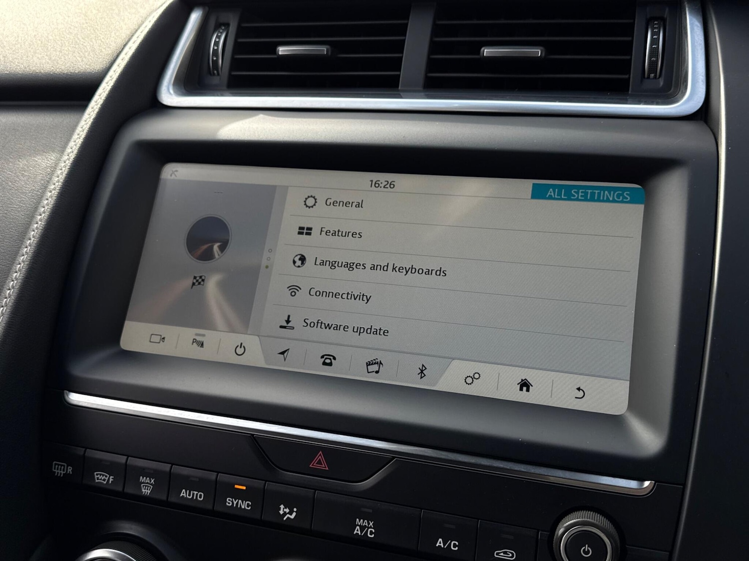 Used Jaguar E-Pace 2018 for sale - 78100974: Photo 45