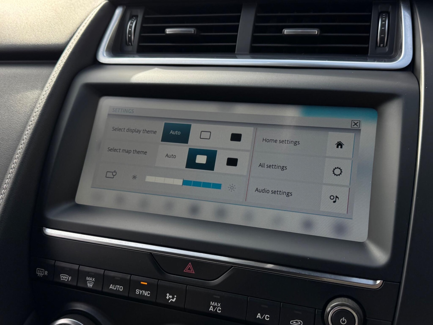 Used Jaguar E-Pace 2018 for sale - 78100974: Photo 48