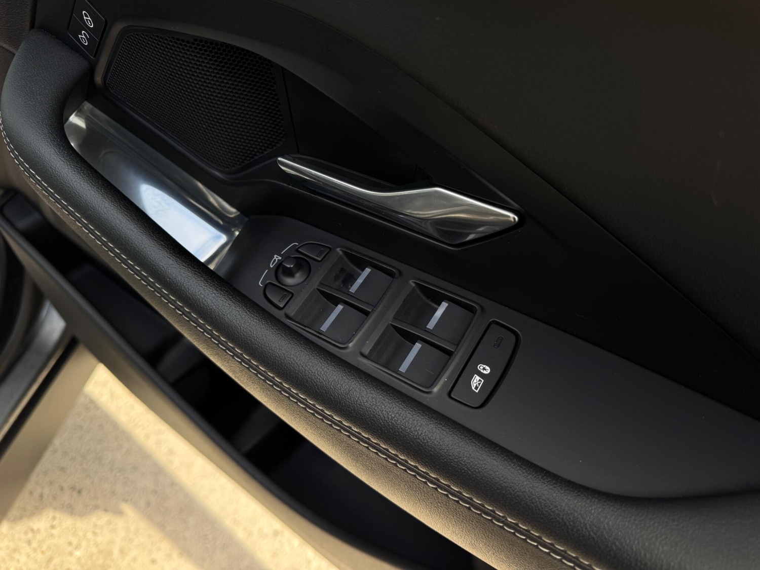 Used Jaguar E-Pace 2018 for sale - 78100974: Photo 64