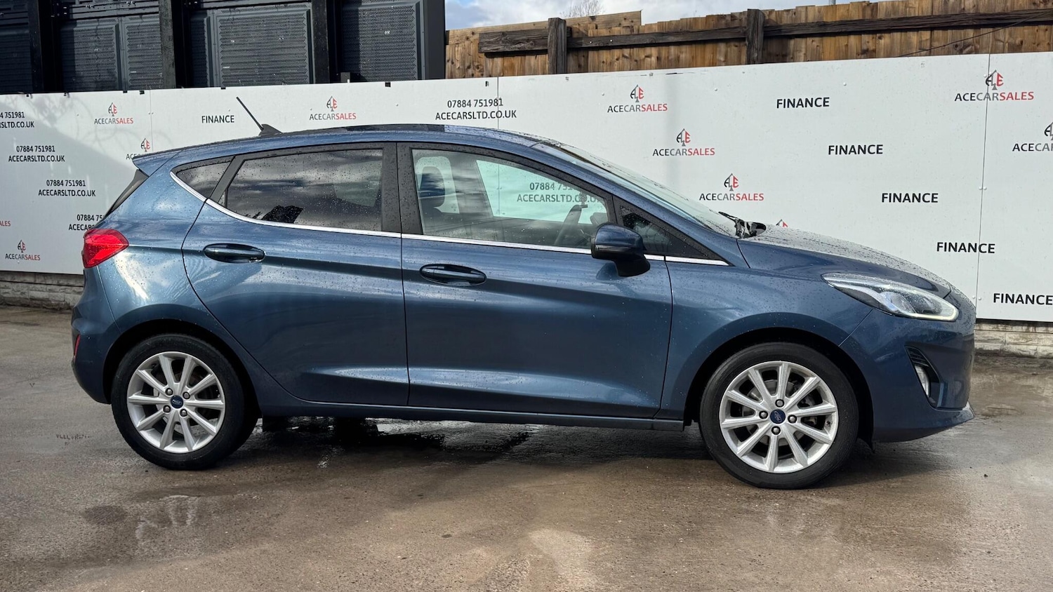 Used Ford Fiesta 2019 for sale - 78128264: Photo 1