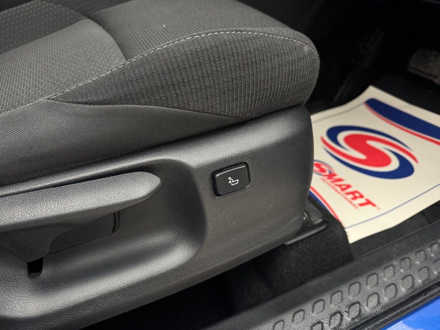 Used Toyota C-HR for sale - 76996835: Photo 59