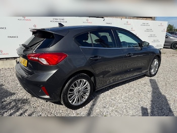 Used Ford Focus 2021 for sale - 75214231: Photo