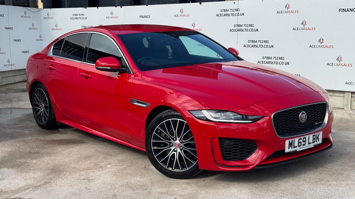 Used Jaguar XE 2019 for sale - 78047796: Photo 1