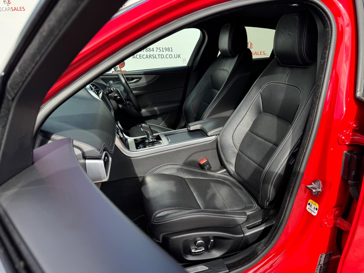 Used Jaguar XE 2019 for sale - 78047796: Photo 17