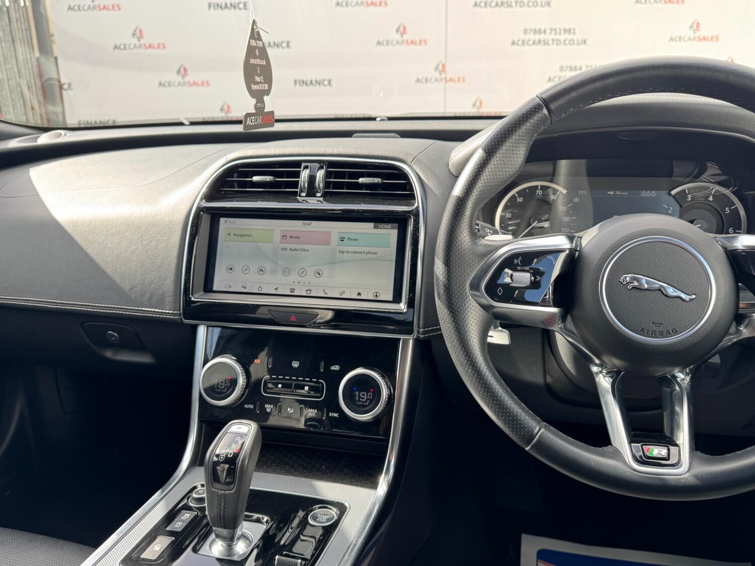 Used Jaguar XE 2019 for sale - 78047796: Photo 20