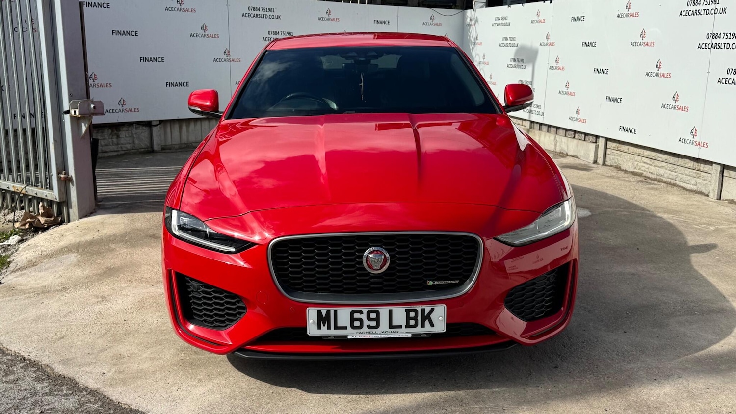Used Jaguar XE 2019 for sale - 78047796: Photo 3