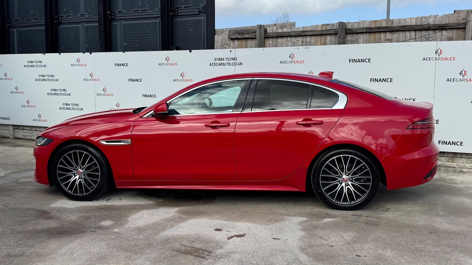 Used Jaguar XE 2019 for sale - 78047796: Photo 5