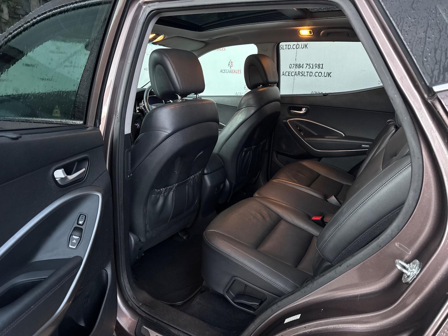 Used Hyundai Santa Fe 2015 for sale - 76573368: Photo 18