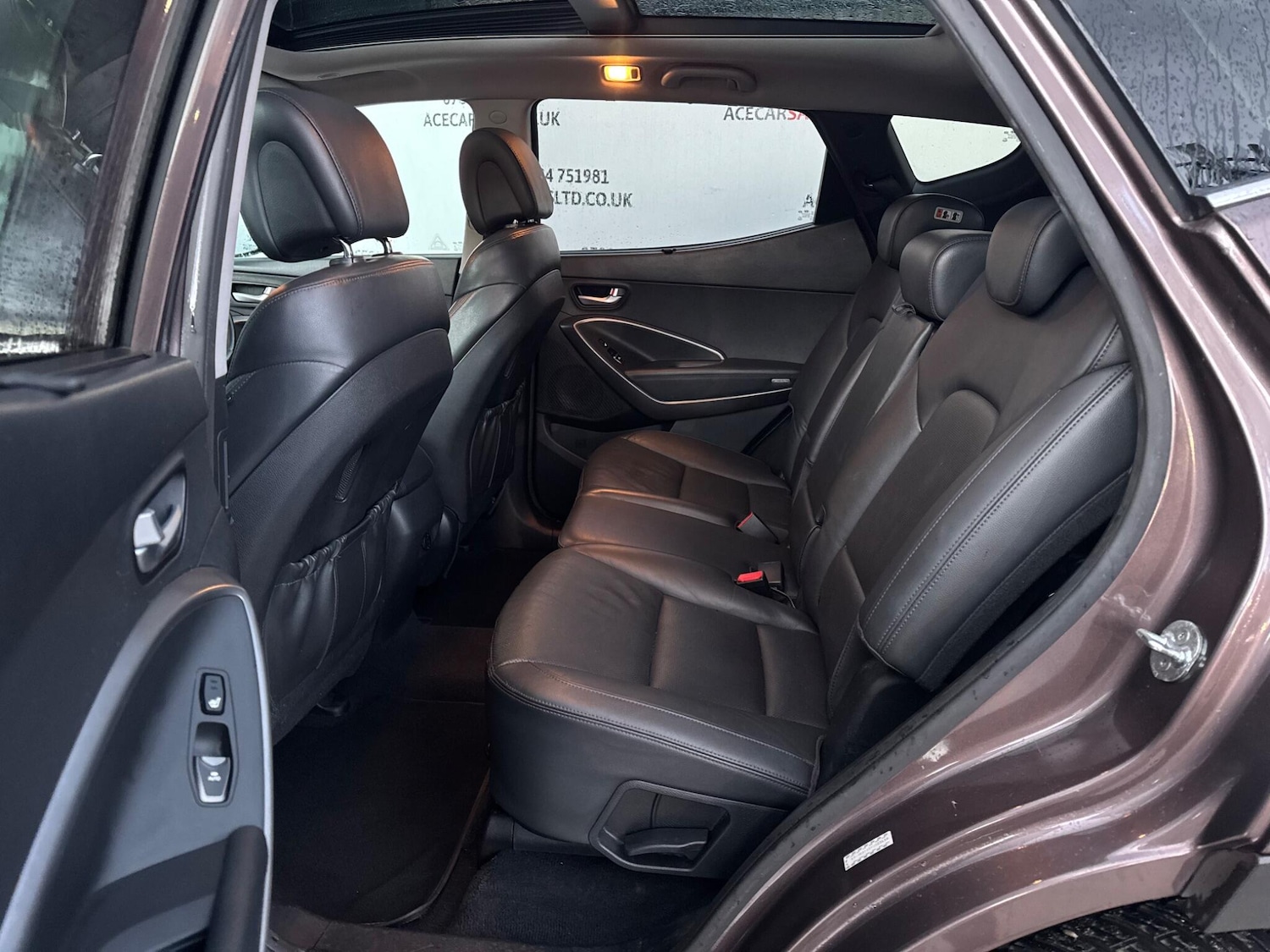 Used Hyundai Santa Fe 2015 for sale - 76573368: Photo 19