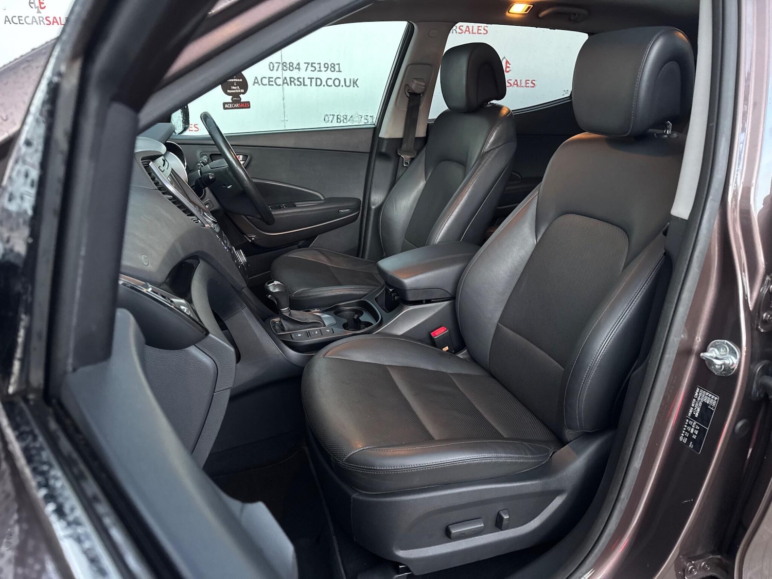 Used Hyundai Santa Fe 2015 for sale - 76573368: Photo 22