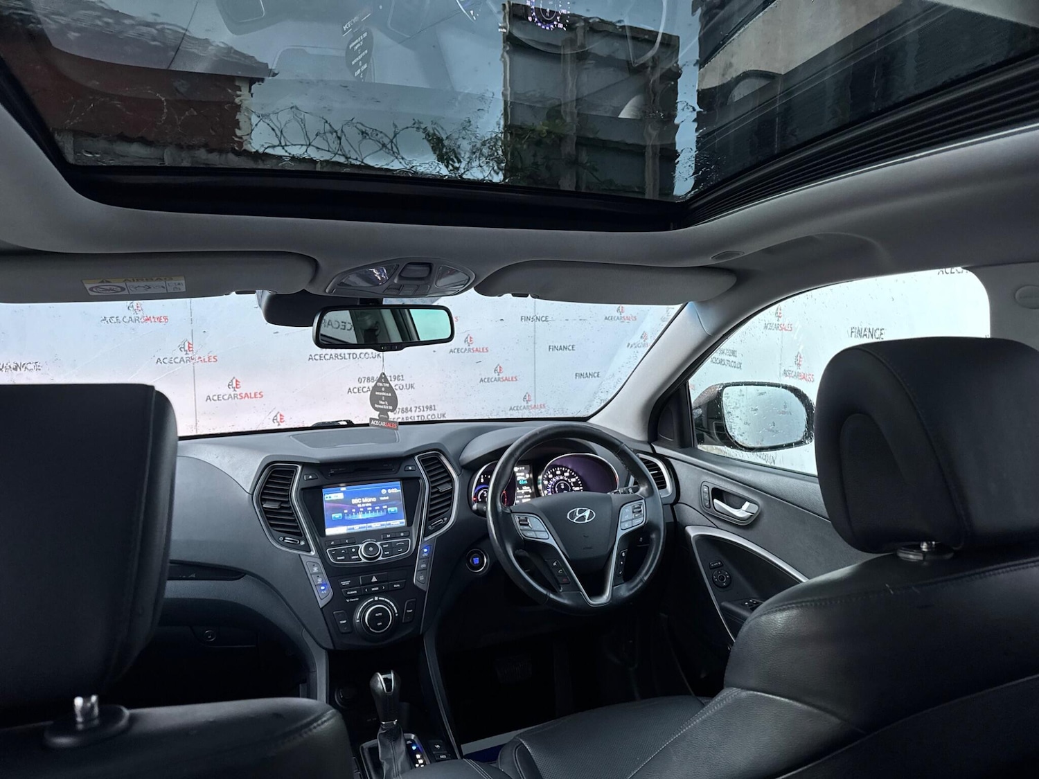 Used Hyundai Santa Fe 2015 for sale - 76573368: Photo 23