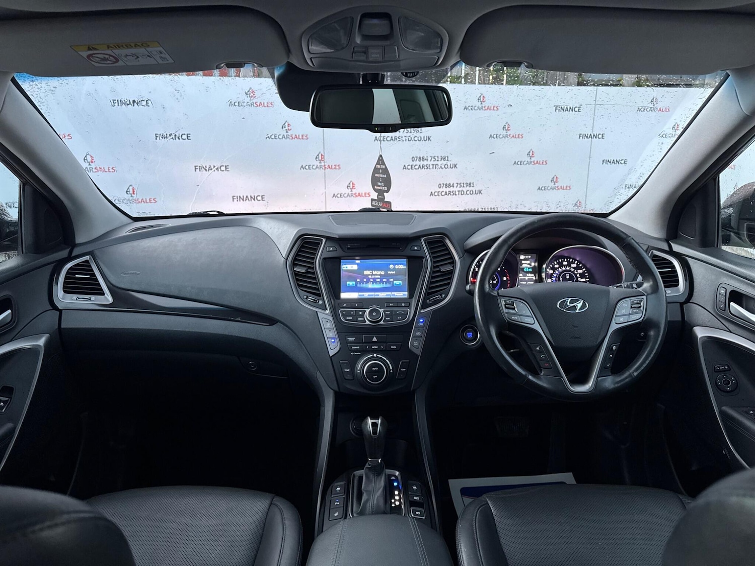 Used Hyundai Santa Fe 2015 for sale - 76573368: Photo 25