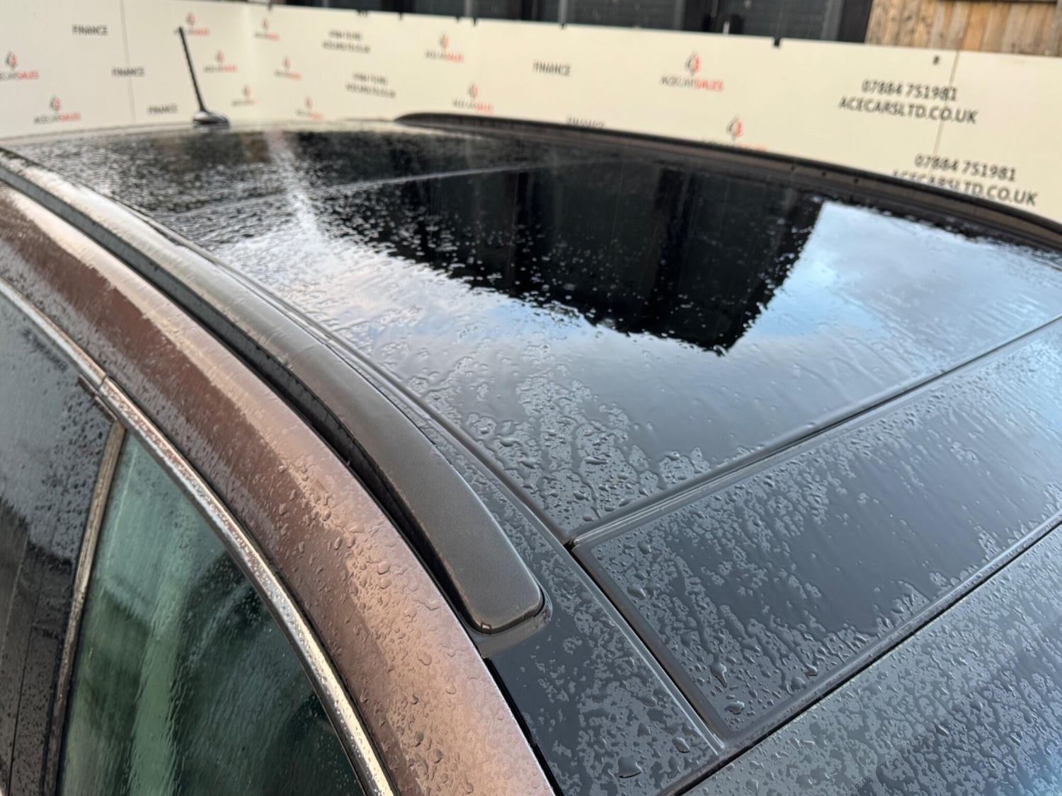 Used Hyundai Santa Fe 2015 for sale - 76573368: Photo 67