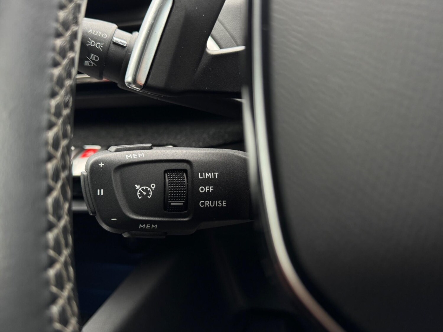 Used Peugeot 3008 for sale - 77909473: Photo 30