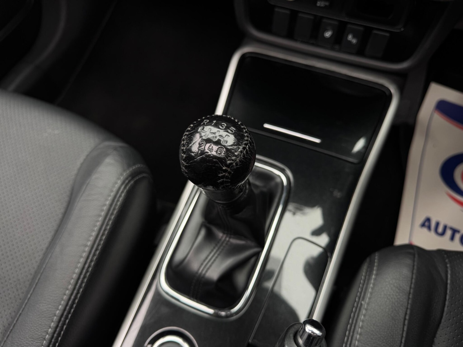 Used Mitsubishi Outlander 2018 for sale - 77216175: Photo 26