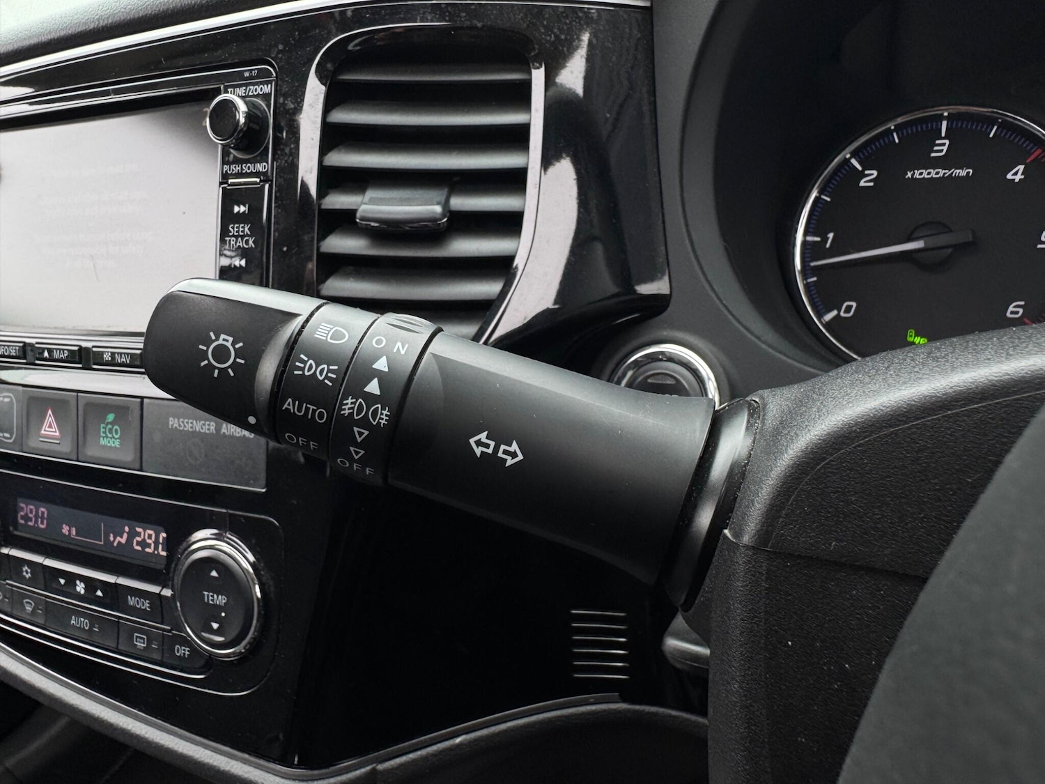 Used Mitsubishi Outlander 2018 for sale - 77216175: Photo 29