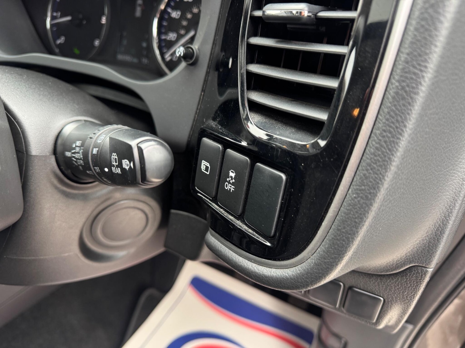 Used Mitsubishi Outlander 2018 for sale - 77216175: Photo 44