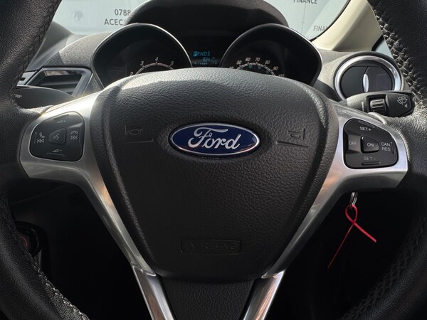 Used Ford Fiesta 2015 for sale - 74750198: Photo 31