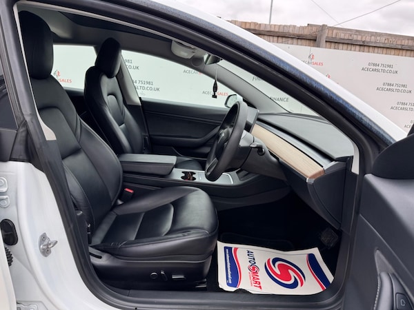 Used Tesla Model 3 2020 for sale - 76294980: Photo 11