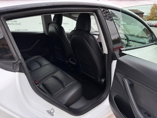 Used Tesla Model 3 2020 for sale - 76294980: Photo 13