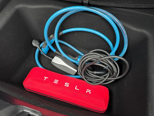 Used Tesla Model 3 2020 for sale - 76294980: Photo 59