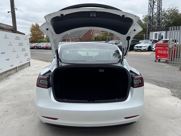Used Tesla Model 3 2020 for sale - 76294980: Photo 70