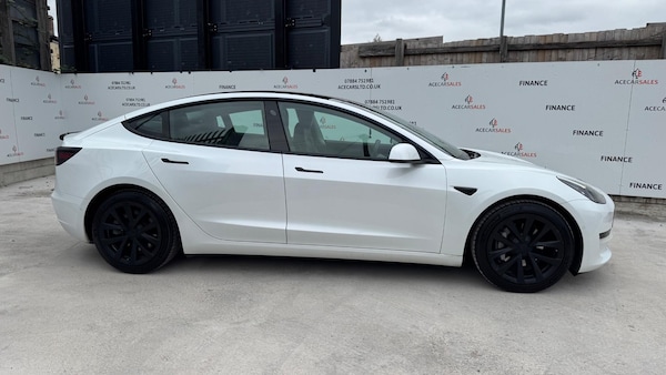 Used Tesla Model 3 2020 for sale - 76294980: Photo 9