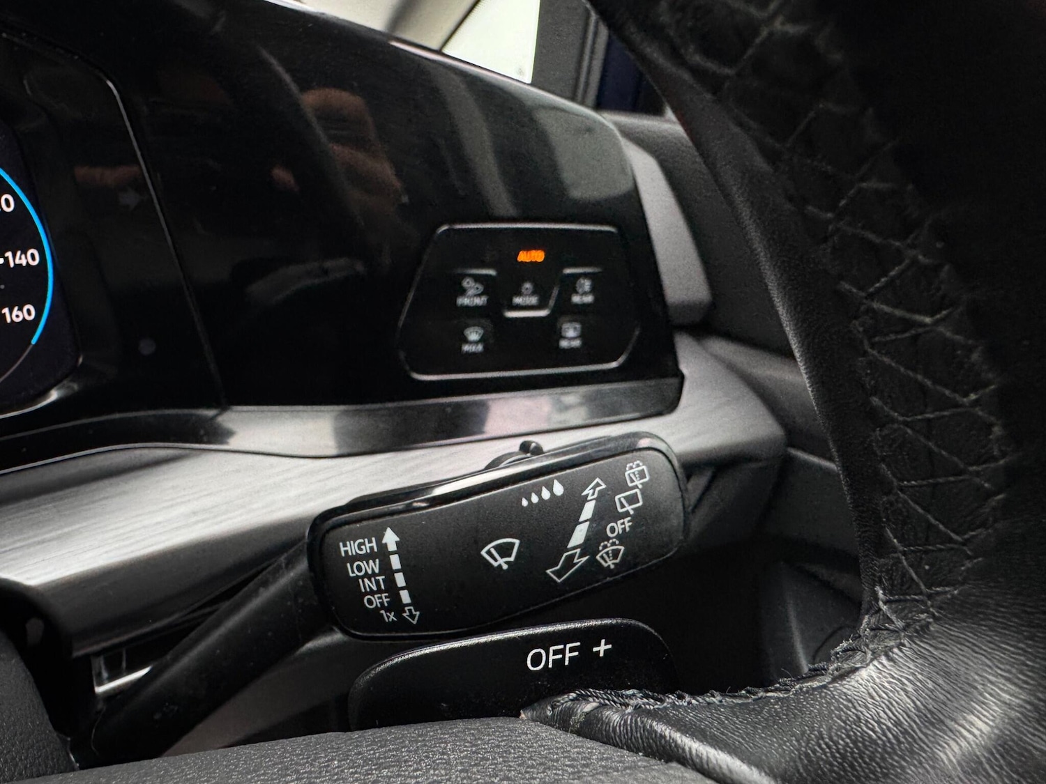 Used Volkswagen Golf for sale - 77824622: Photo 35