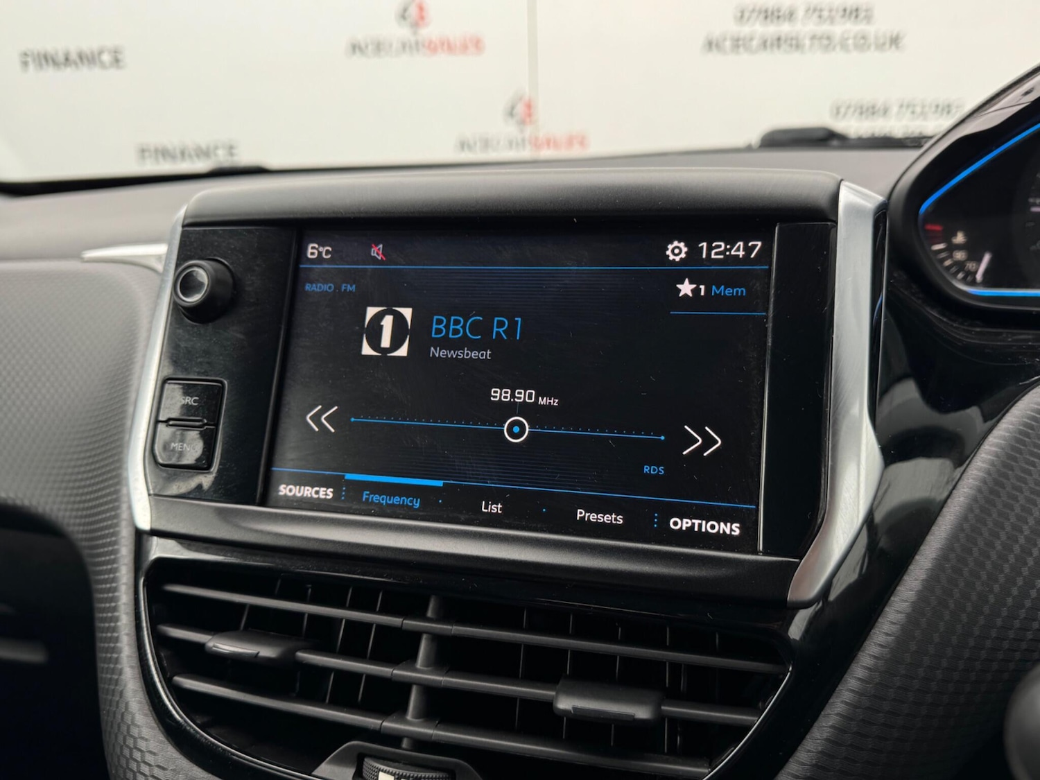 Used Peugeot 2008 2017 for sale - 77883353: Photo 34