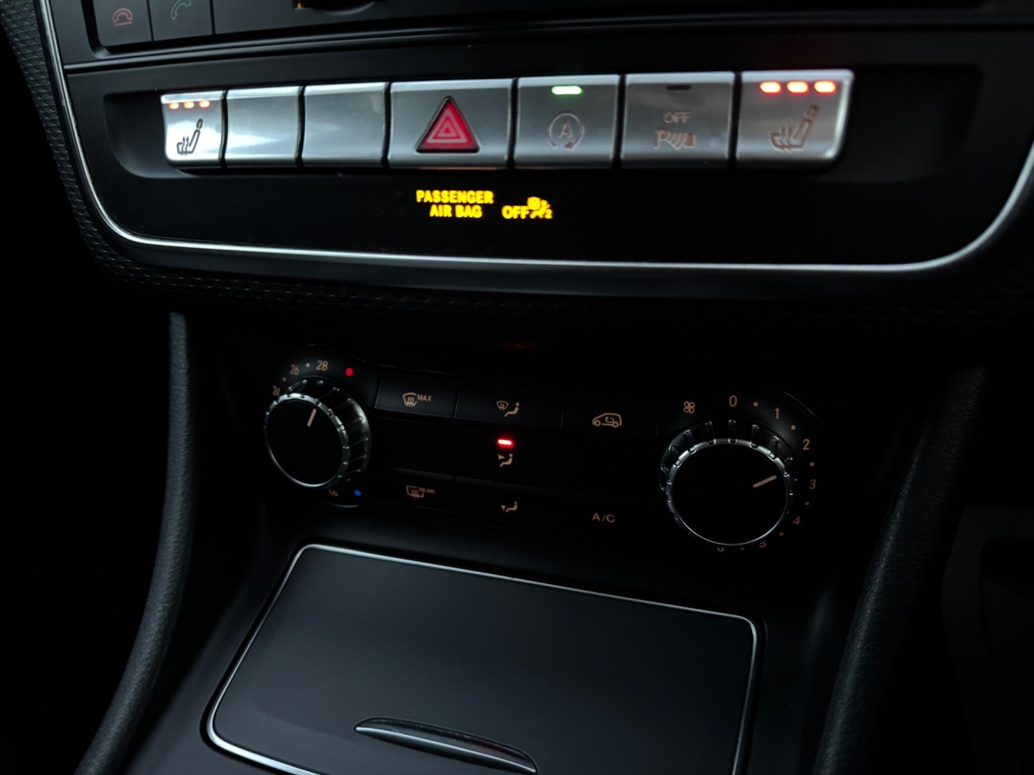 Used Mercedes-Benz A-Class 2015 for sale - 76926715: Photo 11