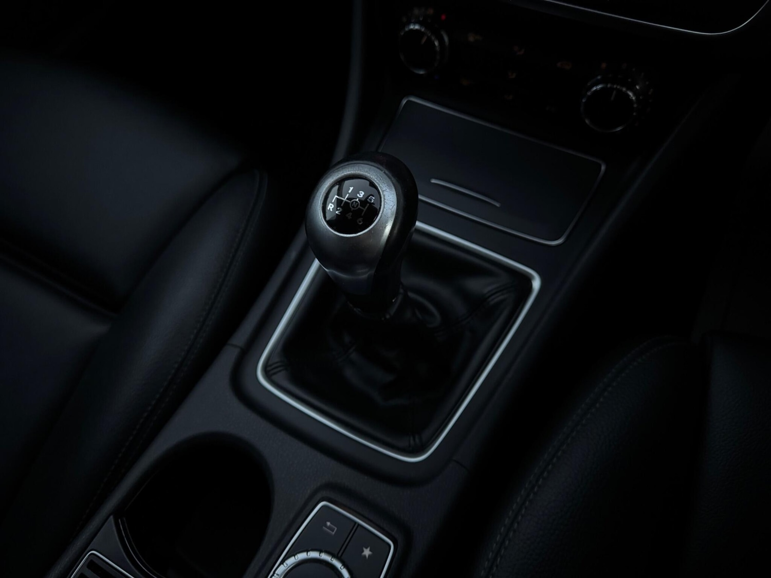 Used Mercedes-Benz A-Class 2015 for sale - 76926715: Photo 12