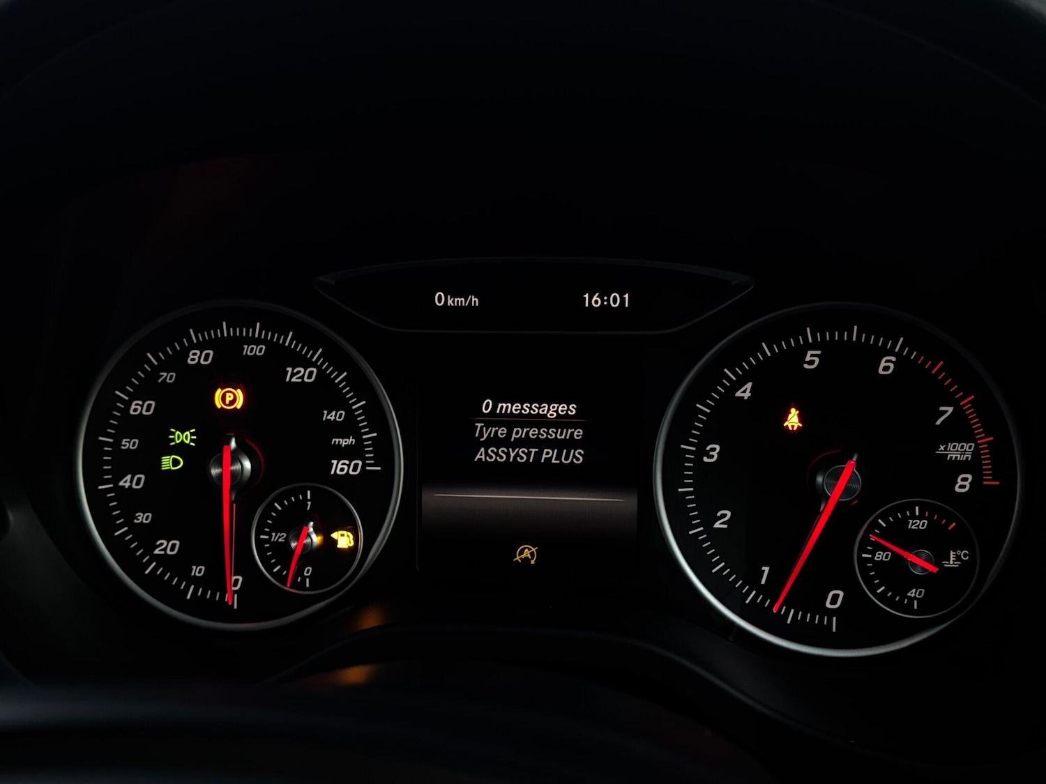 Used Mercedes-Benz A-Class 2015 for sale - 76926715: Photo 31