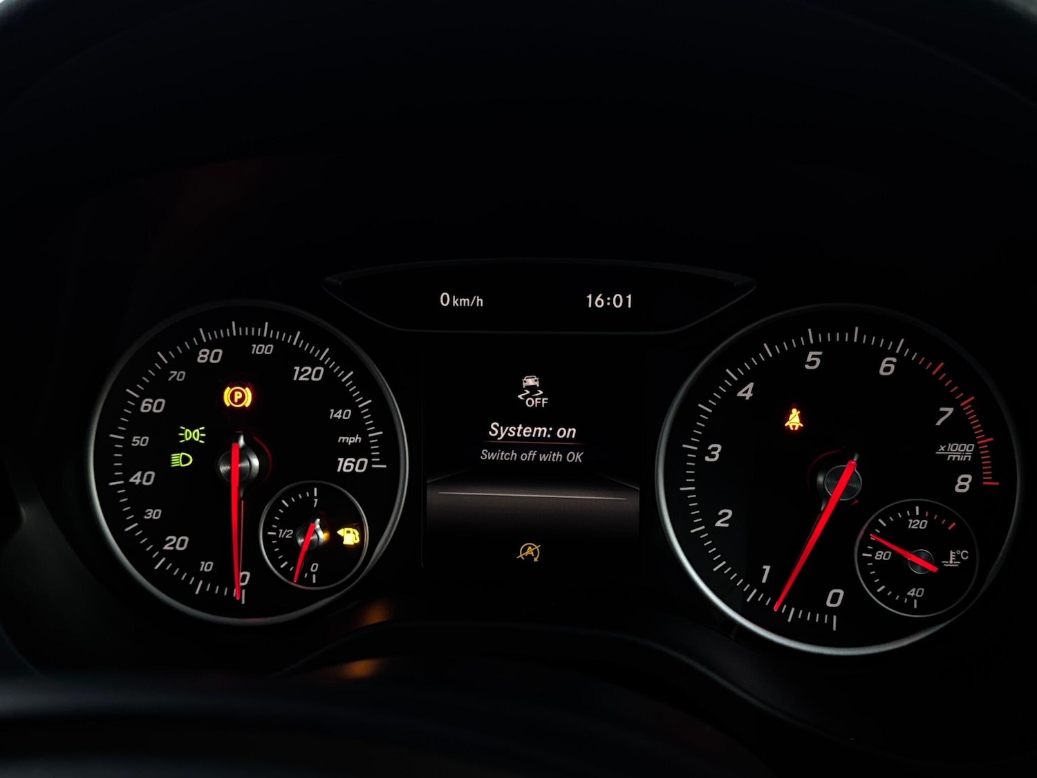 Used Mercedes-Benz A-Class 2015 for sale - 76926715: Photo 33