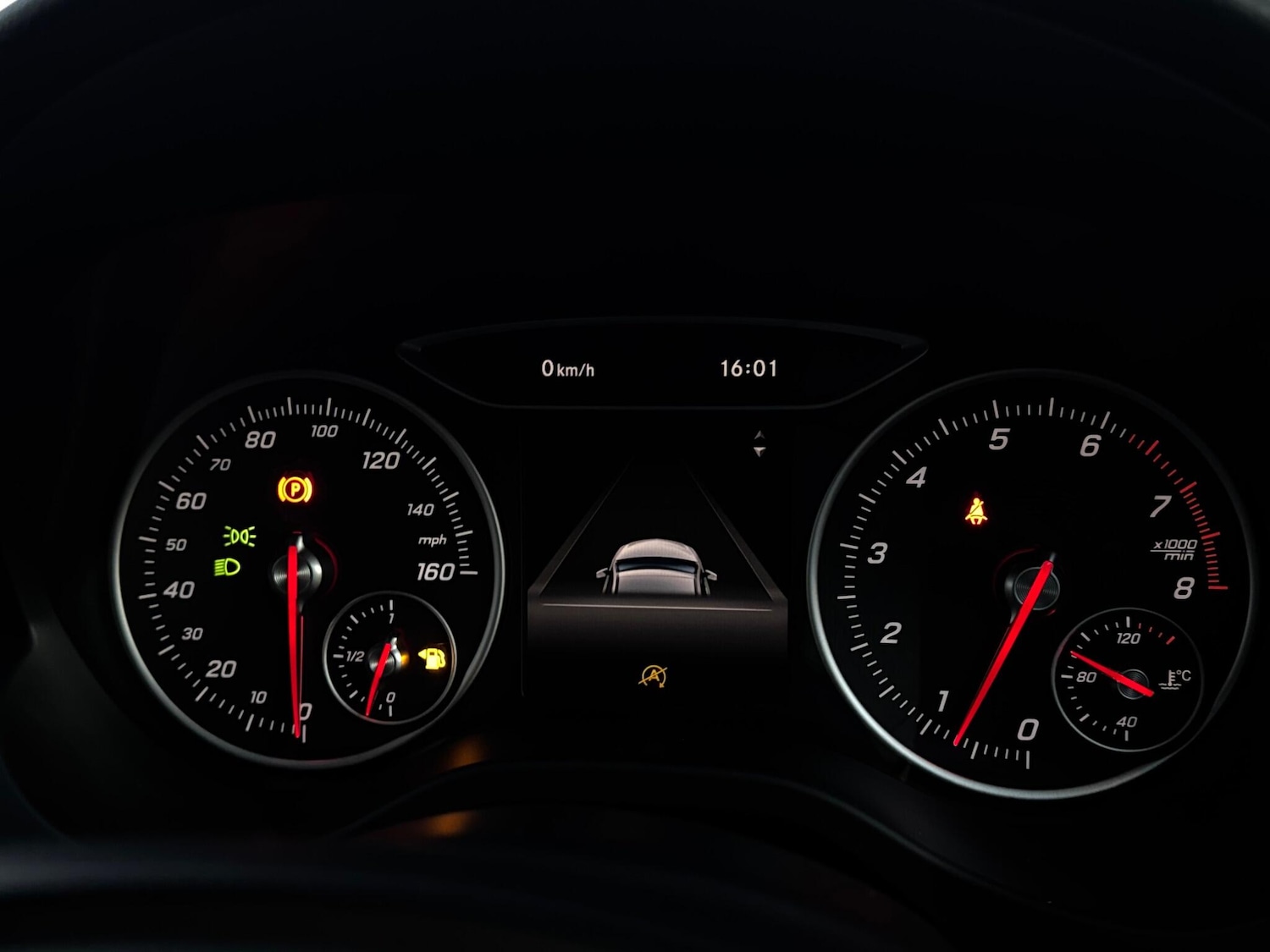 Used Mercedes-Benz A-Class 2015 for sale - 76926715: Photo 34