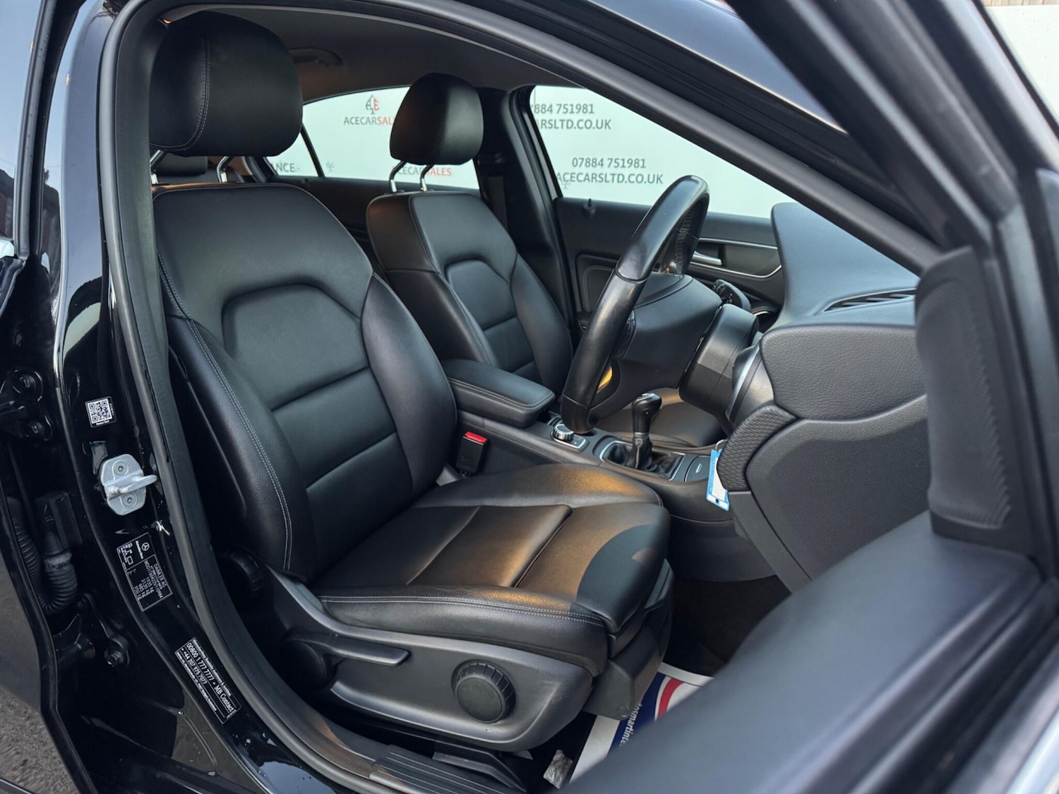 Used Mercedes-Benz A-Class 2015 for sale - 76926715: Photo 7