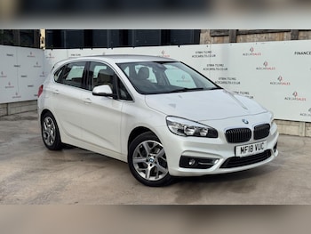 Used BMW 2 Series 2018 for sale - 76432708: Photo