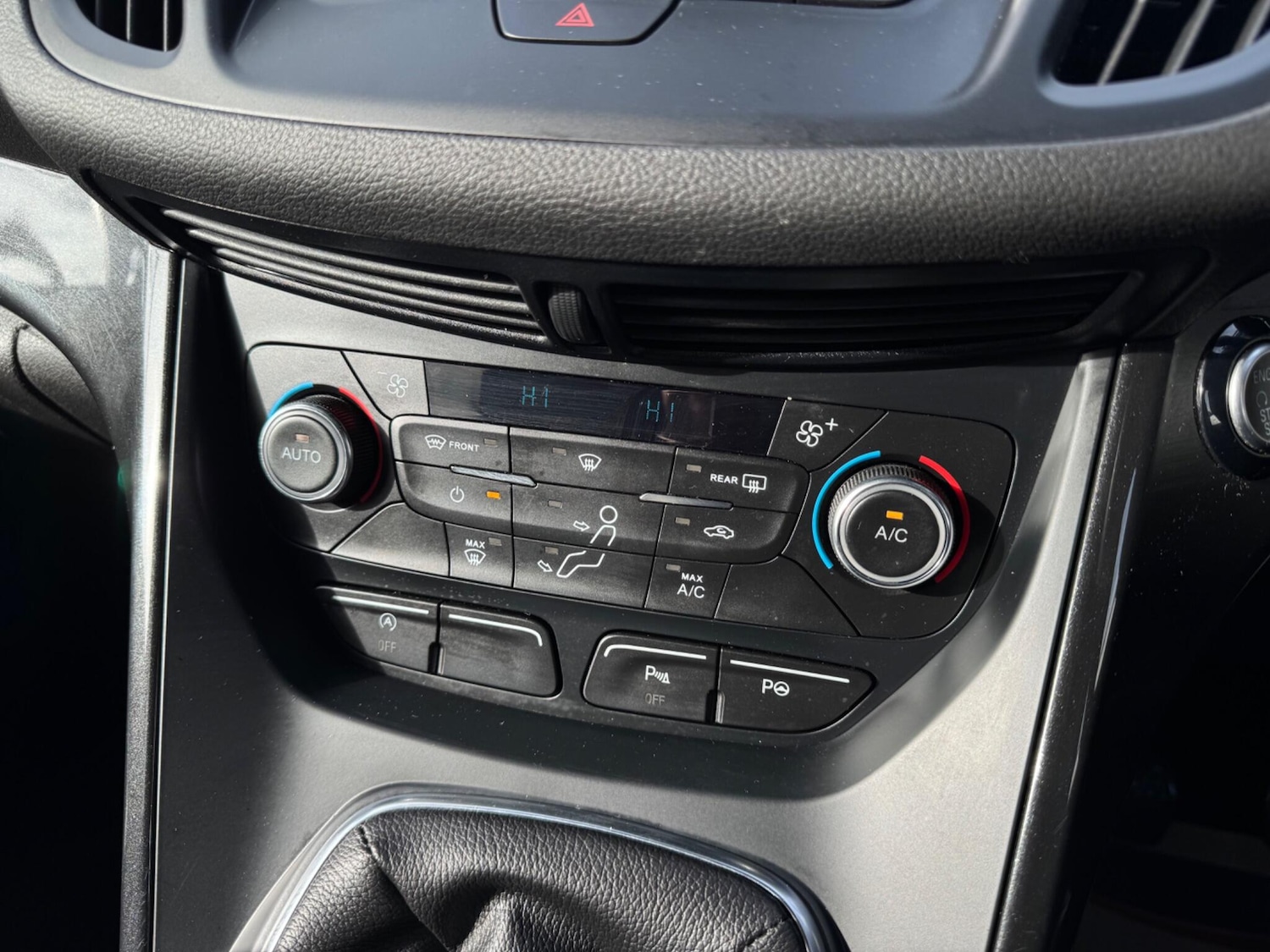 Used Ford Kuga 2019 for sale - 76370945: Photo 25