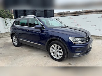 Used Volkswagen Tiguan 2019 for sale - 76012920: Photo 2
