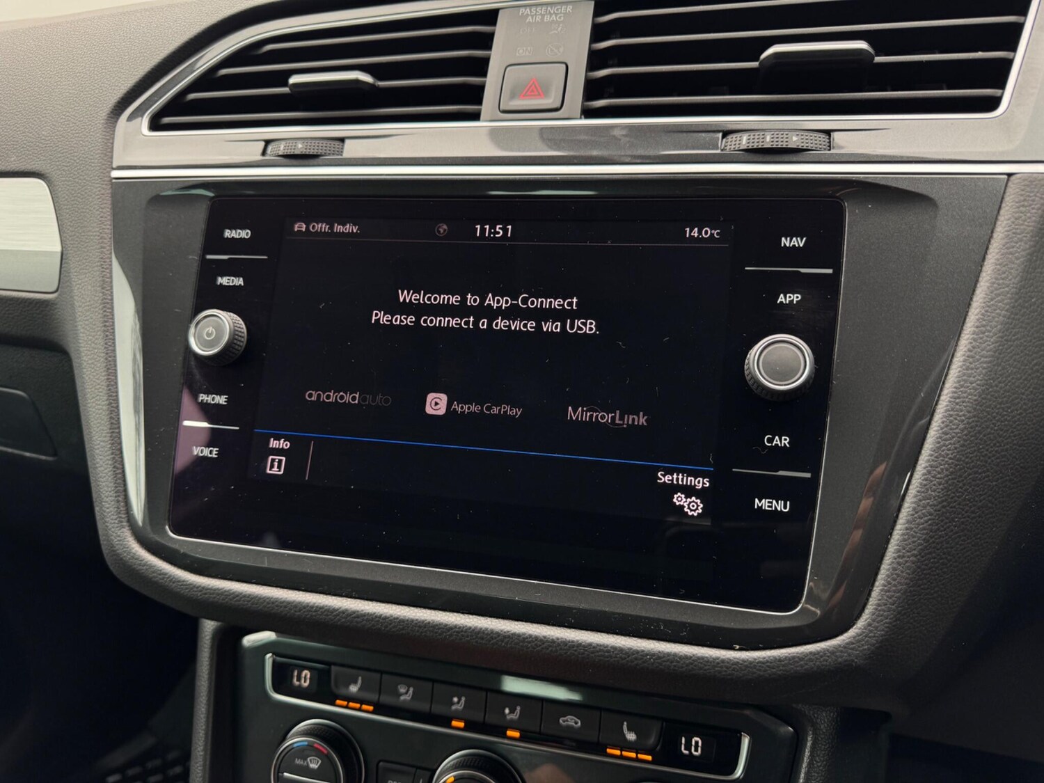 Used Volkswagen Tiguan 2019 for sale - 76012920: Photo 41