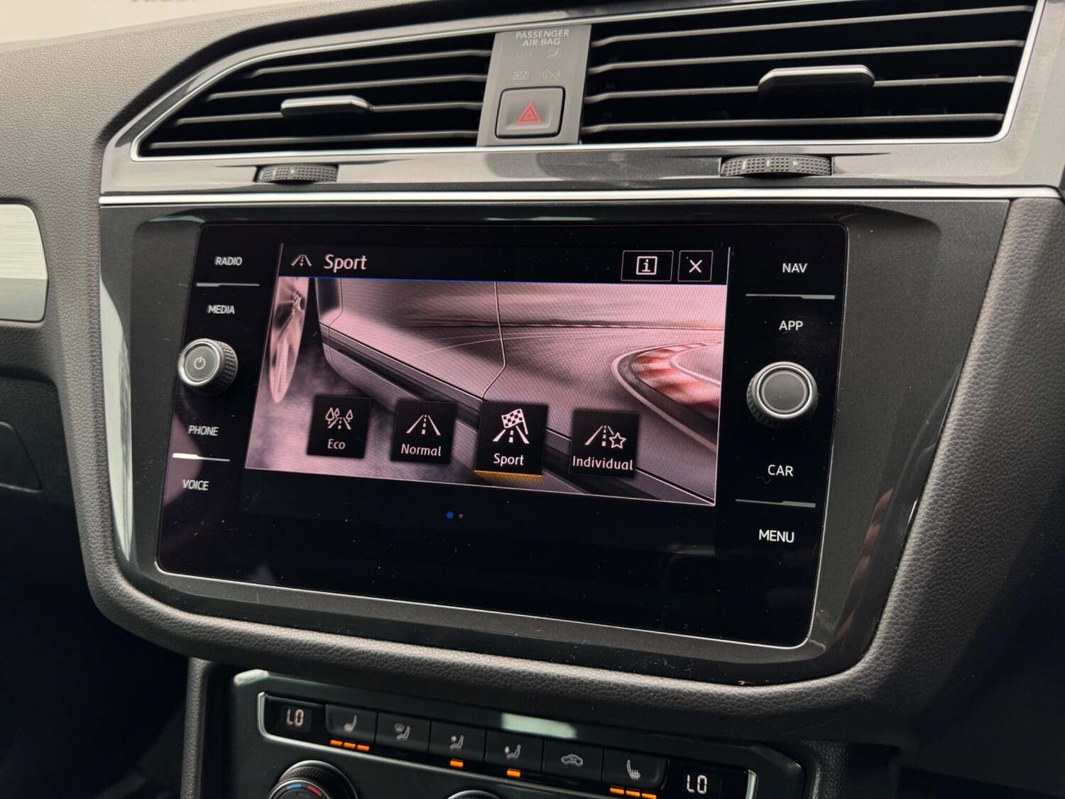 Used Volkswagen Tiguan 2019 for sale - 76012920: Photo 42