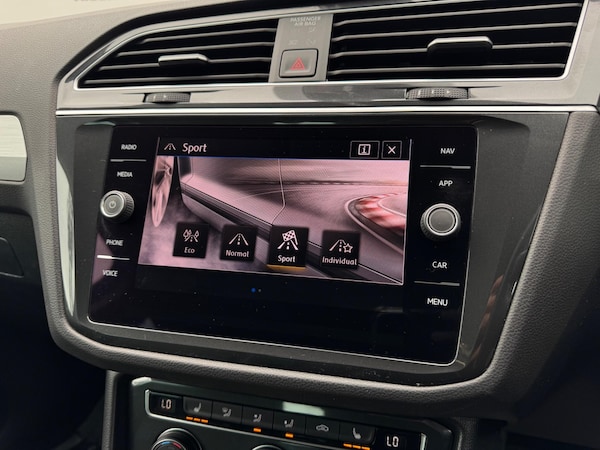 Used Volkswagen Tiguan 2019 for sale - 76012920: Photo 42