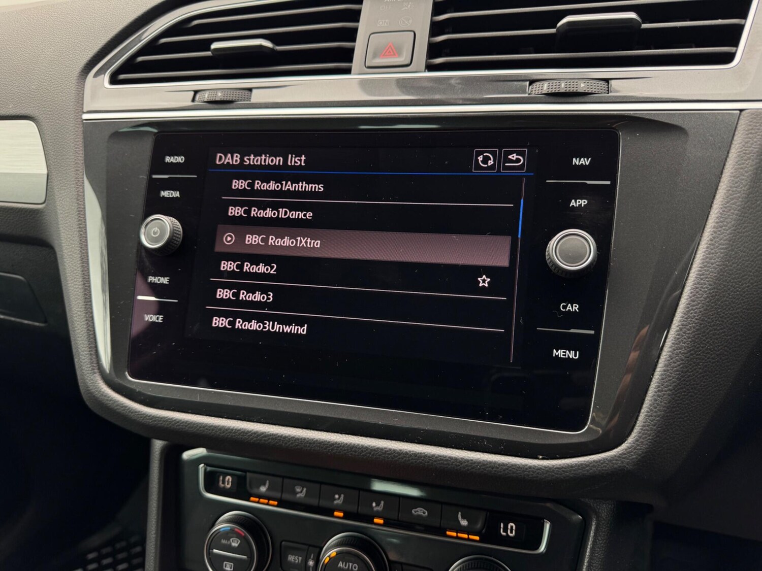 Used Volkswagen Tiguan 2019 for sale - 76012920: Photo 63