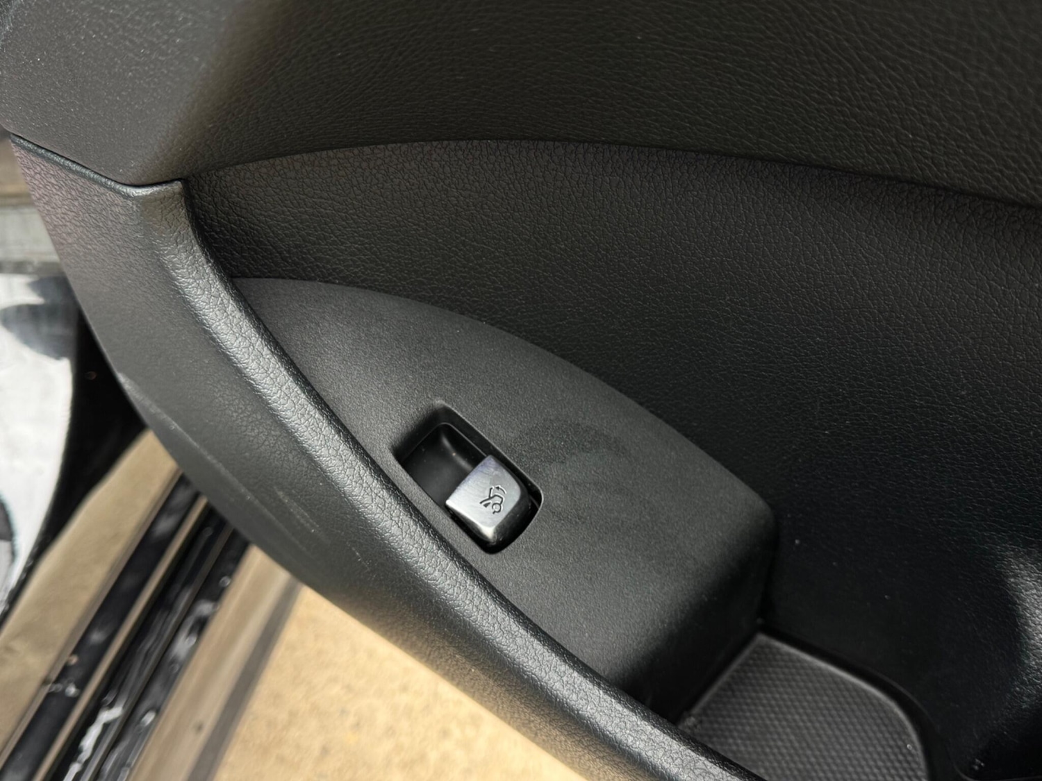 Used Mercedes-Benz E Class 2019 for sale - 77909358: Photo 82