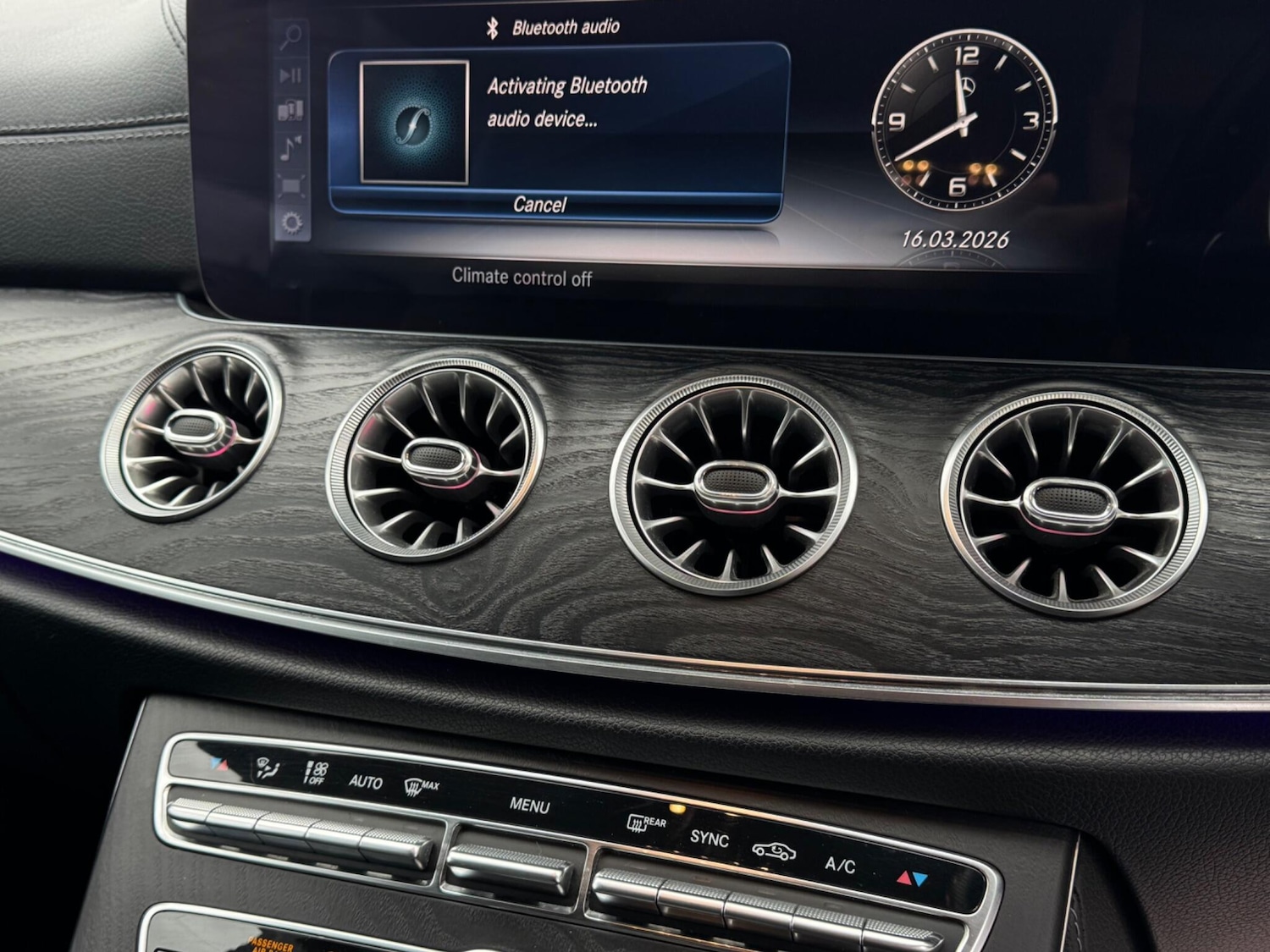 Used Mercedes-Benz E Class 2019 for sale - 77909358: Photo 85